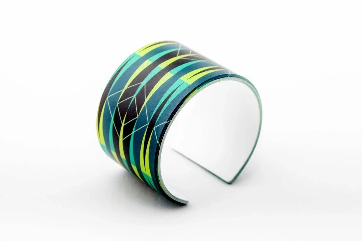 dconstruct - Ecoresin Cuff - Wide: Whisper Robin / M - PMA Store at the Portland Museum of Art, Maine