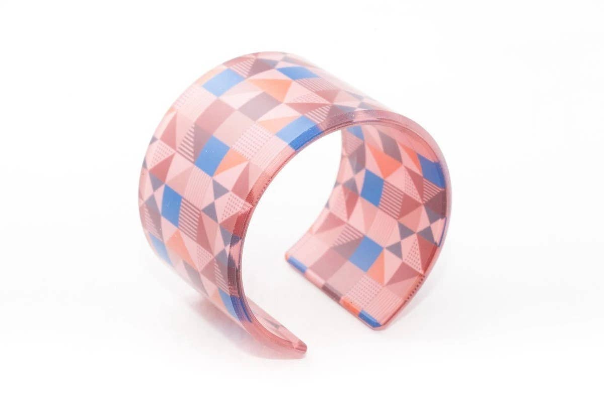 dconstruct - Ecoresin Cuff - Wide: Whisper Robin / M - PMA Store at the Portland Museum of Art, Maine