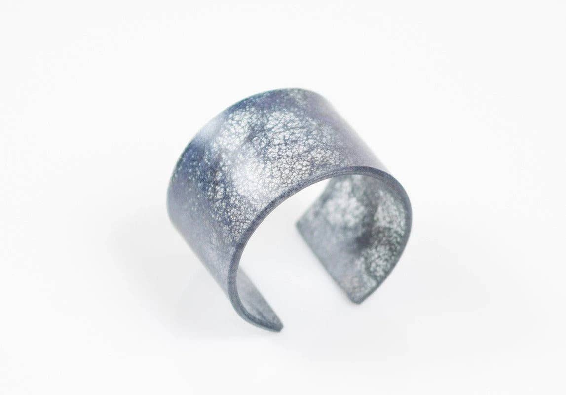 dconstruct - Ecoresin Cuff - Wide: Whisper Robin / M - PMA Store at the Portland Museum of Art, Maine