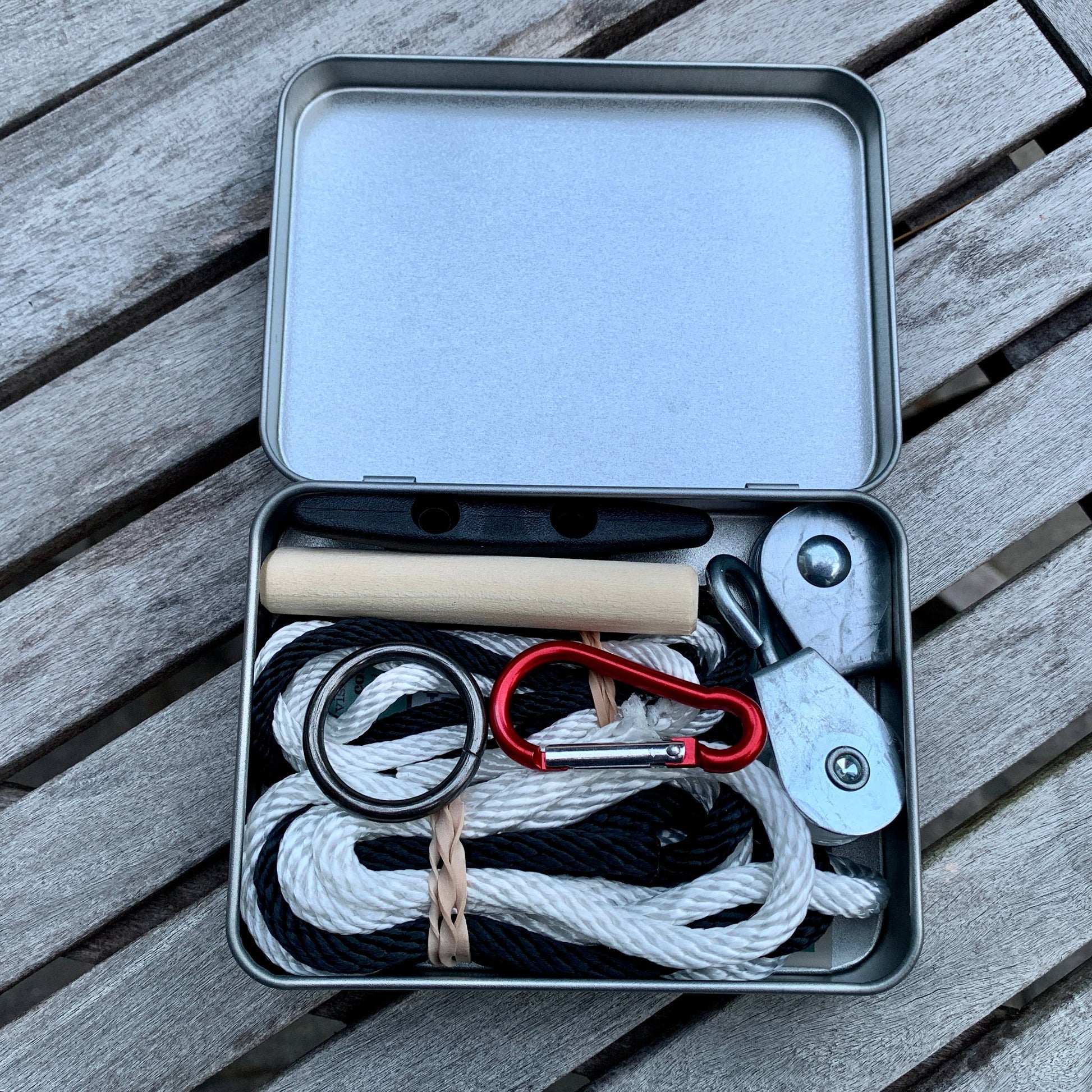 Maine Craft Design - Essential Knot Tying Kit - PMA Store at the Portland Museum of Art, Maine