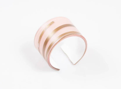 dconstruct - Ecoresin Cuff - Wide: Whisper Robin / M - PMA Store at the Portland Museum of Art, Maine