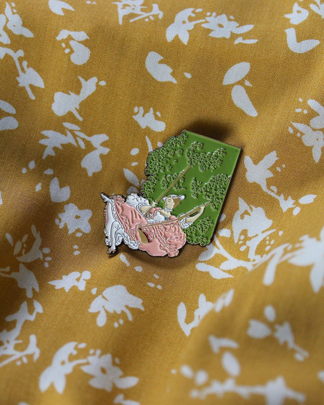 Pin Museum - The Swing • Enamel Pin