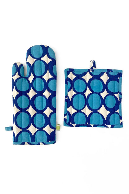 See Design - Oven Mitt & Potholder Set: Globe Aqua/Green