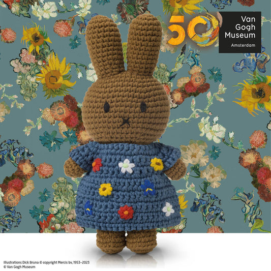 Melanie Van Gogh's Flowers Inspired Dress <Special Edition> - PMA Store at the Portland Museum of Art, Maine