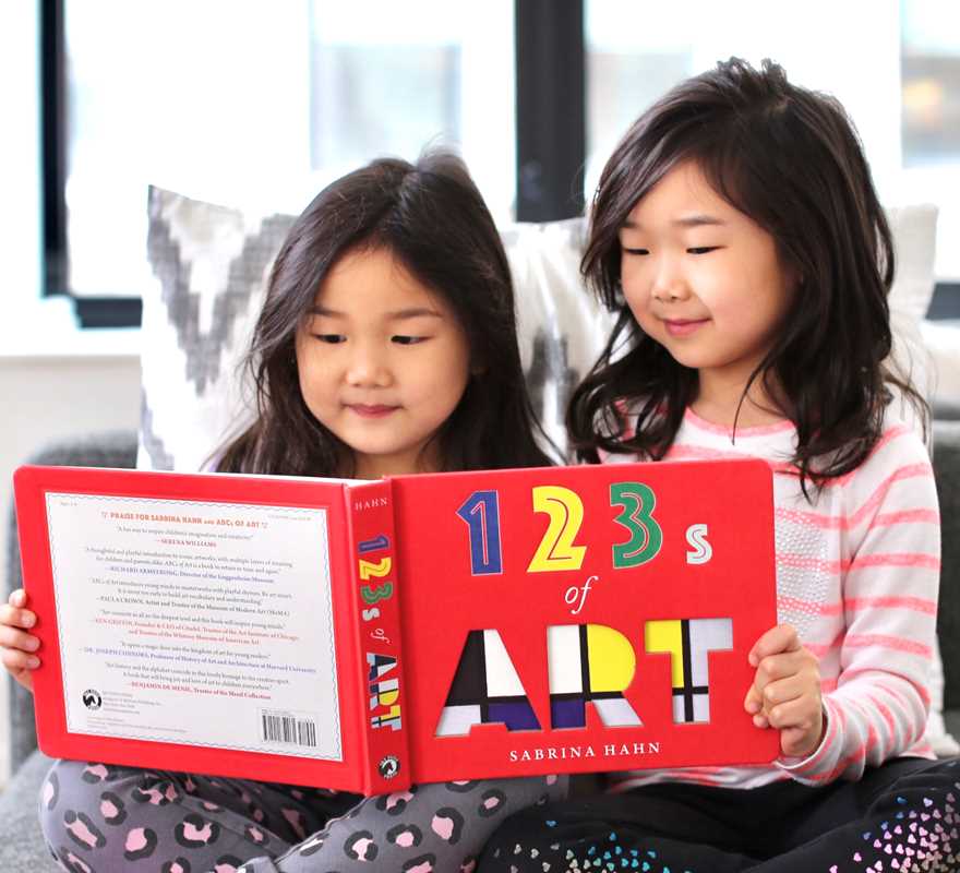 Simon & Schuster - 123s of Art by Sabrina Hahn: Board Books; 48 pages / English - PMA Store at the Portland Museum of Art, Maine