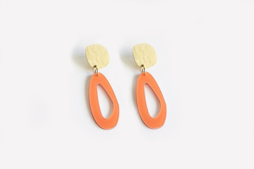 dconstruct - Ecoresin Earrings - Fluid Oval Drop: Fleur Vitamin C / Gold