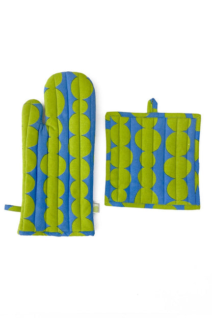 See Design - Oven Mitt & Potholder Set: Globe Aqua/Green