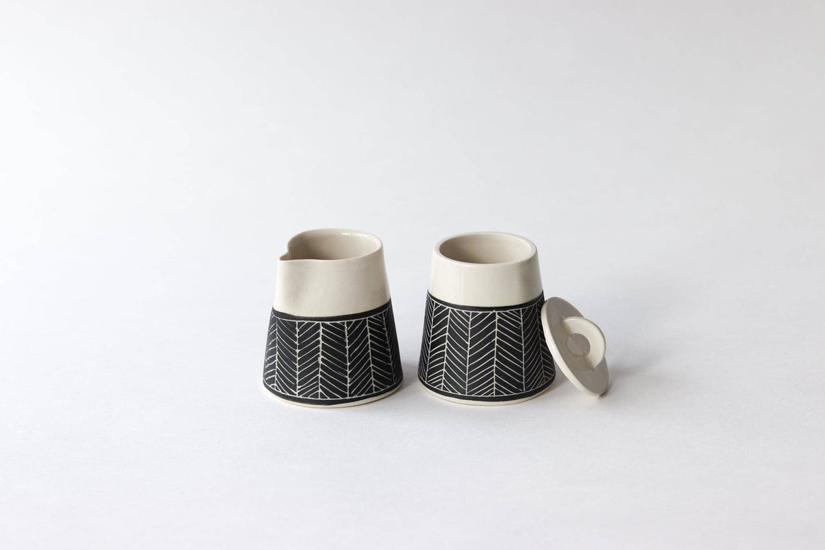 Elizabeth Benotti Ceramics - Herringbone Creamer + Sugar Set: White - PMA Store at the Portland Museum of Art, Maine