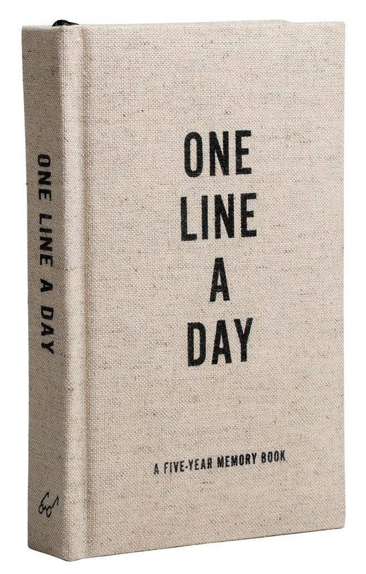 Chronicle Books - Canvas One Line a Day - PMA Store at the Portland Museum of Art, Maine