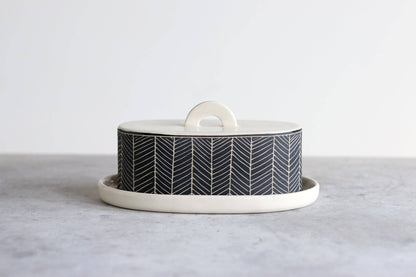 Elizabeth Benotti Ceramics - Herringbone Butter Dish: Black - PMA Store at the Portland Museum of Art, Maine