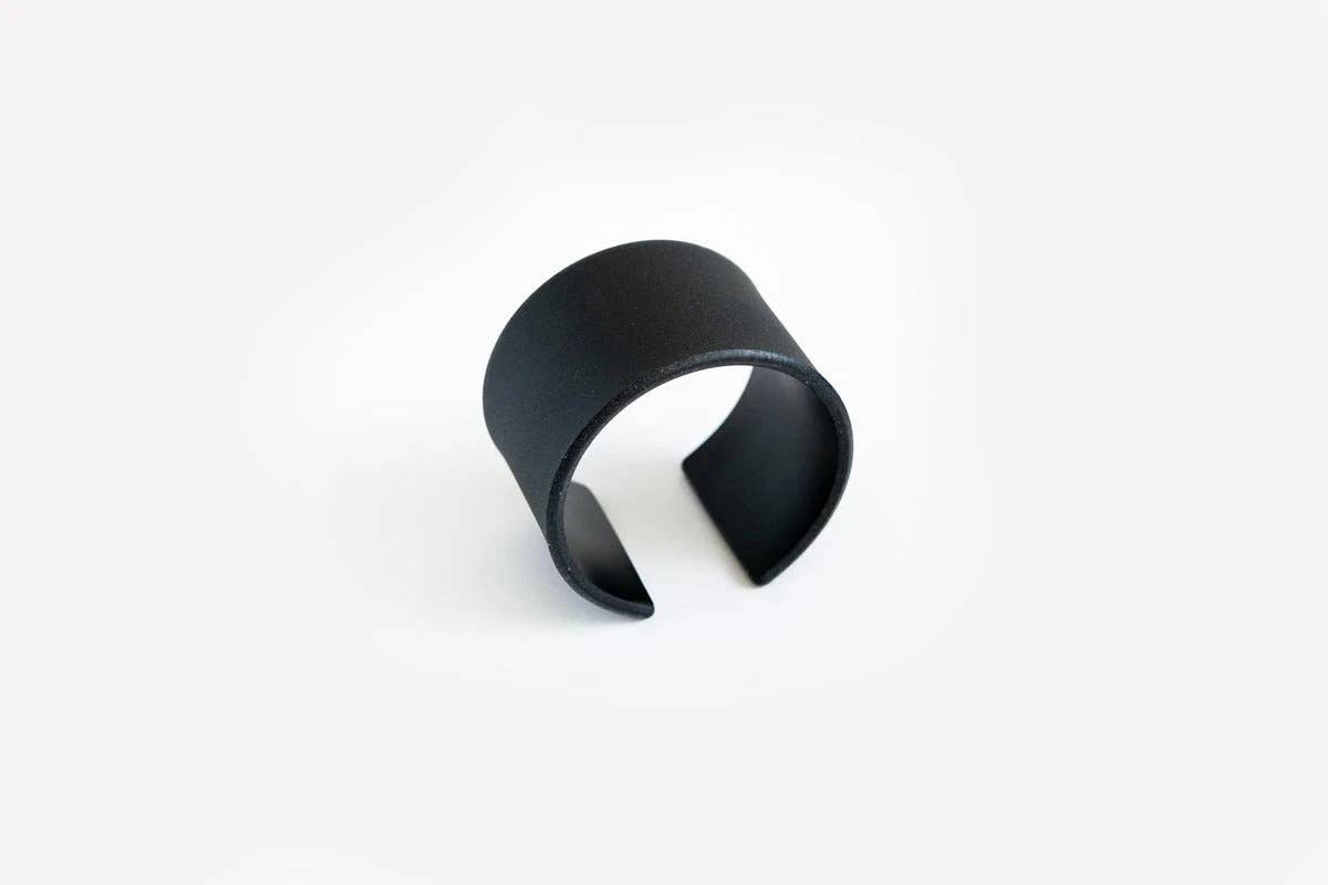 dconstruct - Ecoresin Cuff - Wide: Whisper Robin / M - PMA Store at the Portland Museum of Art, Maine