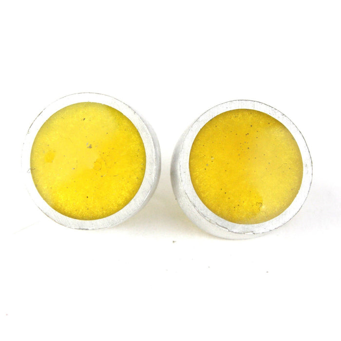 Resinique studs - yellow