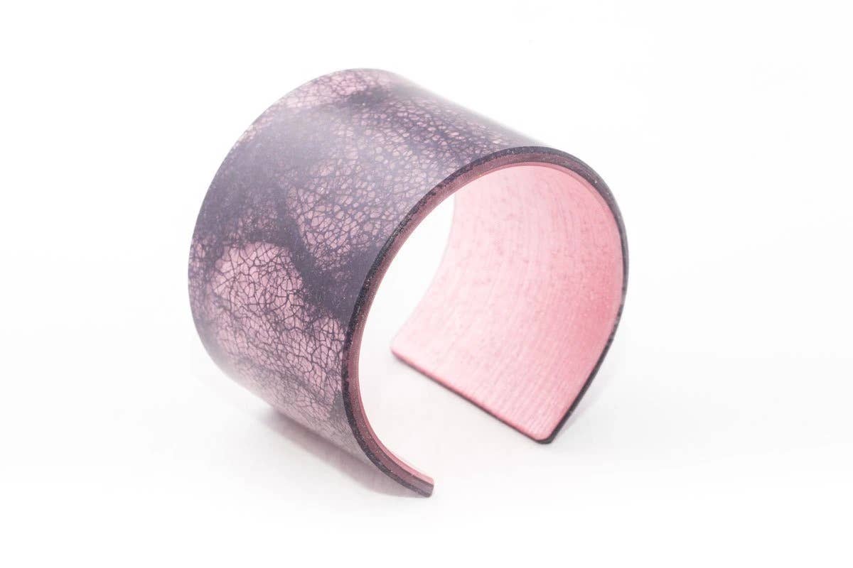 dconstruct - Ecoresin Cuff - Wide: Whisper Robin / M - PMA Store at the Portland Museum of Art, Maine