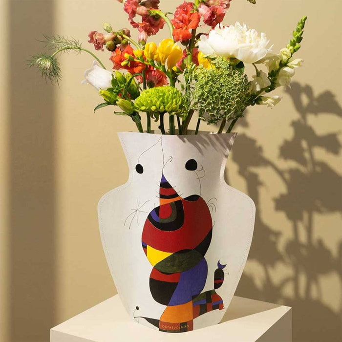 54 Celsius - OCTAEVO Miró Paper Vase - Ivory - PMA Store at the Portland Museum of Art, Maine