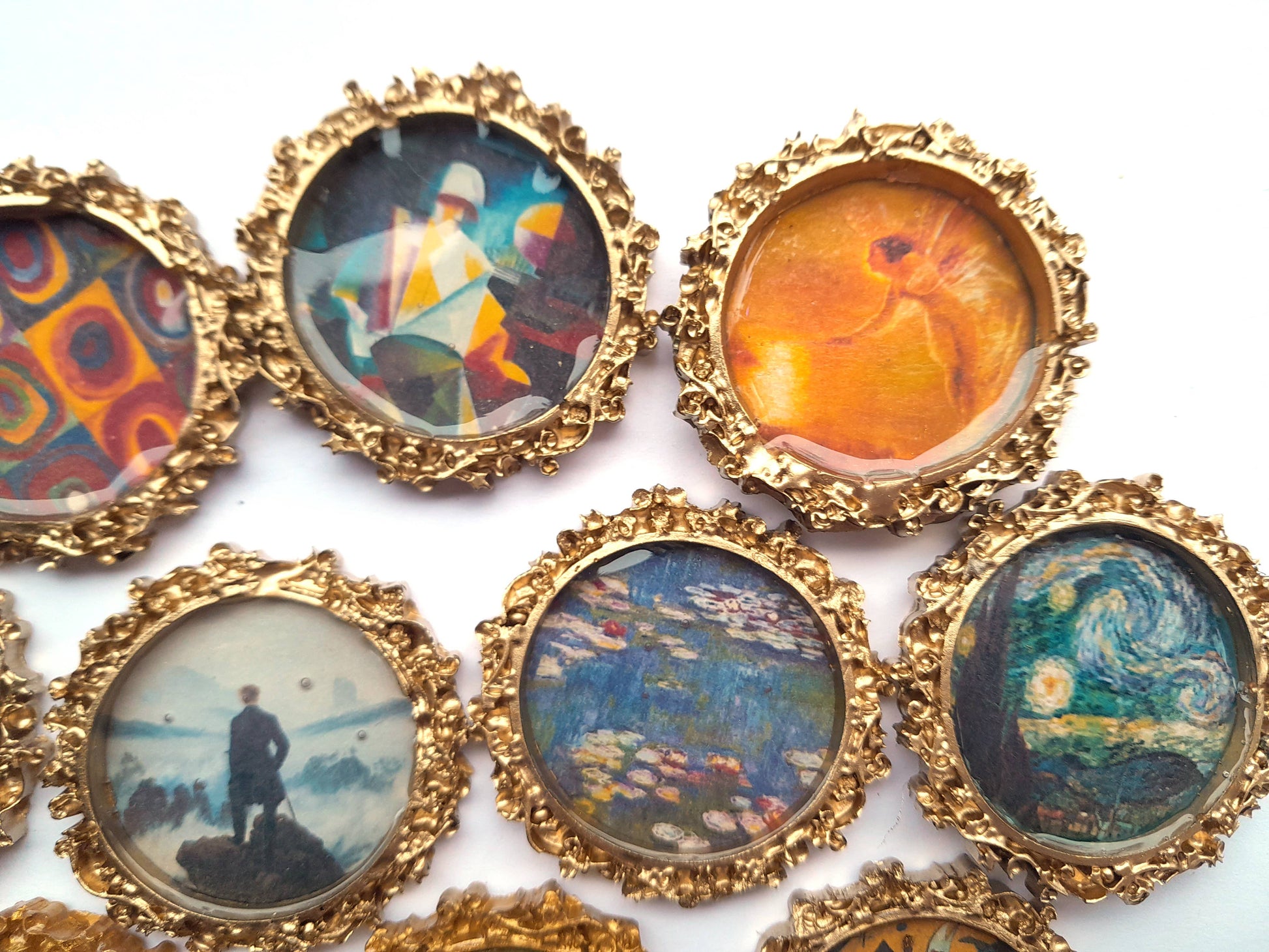 SUPERAWWWSOME - Miniature Artwork Mini Dollhouse Painting fancy frame Magnet - PMA Store at the Portland Museum of Art, Maine