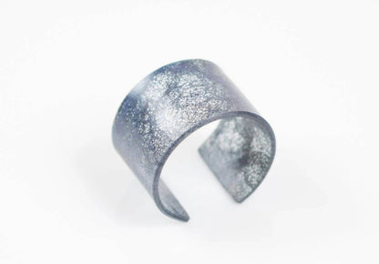dconstruct - Ecoresin Cuff - Wide: Whisper Robin / M - PMA Store at the Portland Museum of Art, Maine