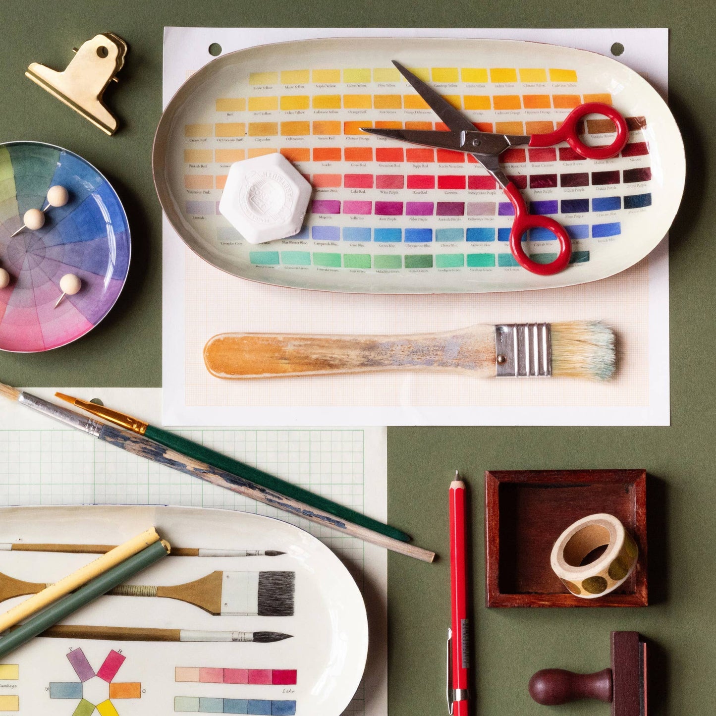 Roomytown Inc - Enamel Printed Tray - Nomenclature of Colors - PMA Store at the Portland Museum of Art, Maine