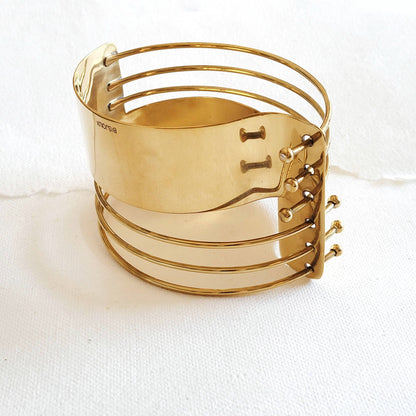 Bisjoux - Brass modern brutalist Wired bracelet Bangle: Armlet