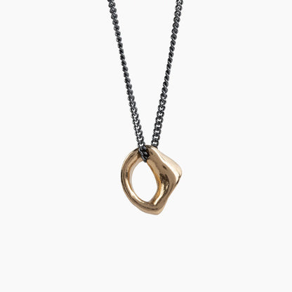 Periwinkle Shell Necklace 14k