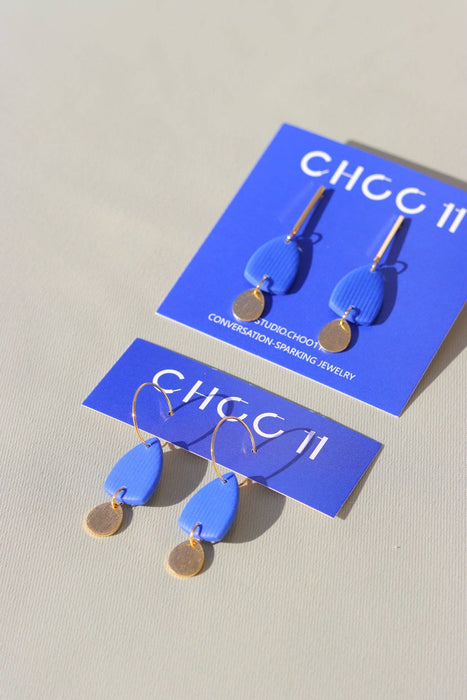 BONNIE EARRING: Azure / Bar posts